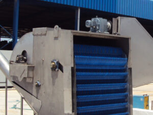 MONAKY